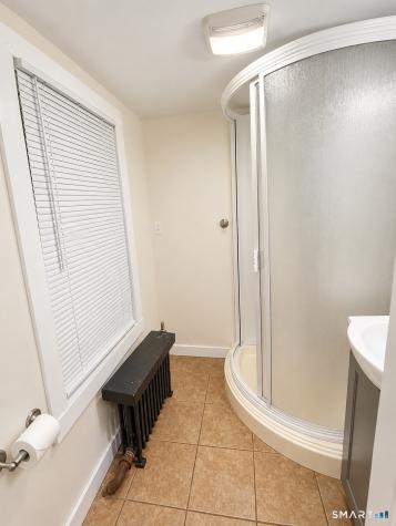 456 California Street Stratford CT 06614