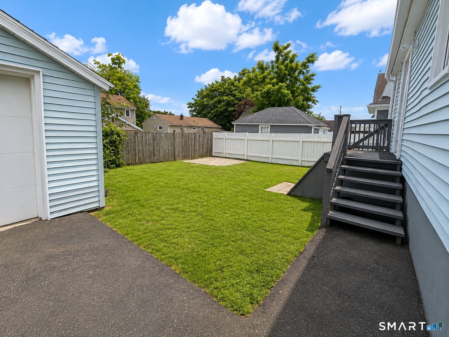 456 California Street Stratford CT 06614