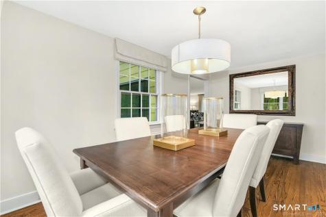 792 Smith Ridge Road New Canaan CT 06840