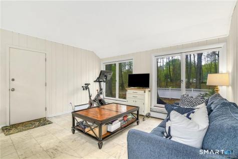 792 Smith Ridge Road New Canaan CT 06840