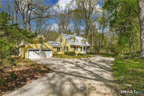 792 Smith Ridge Road New Canaan CT 06840