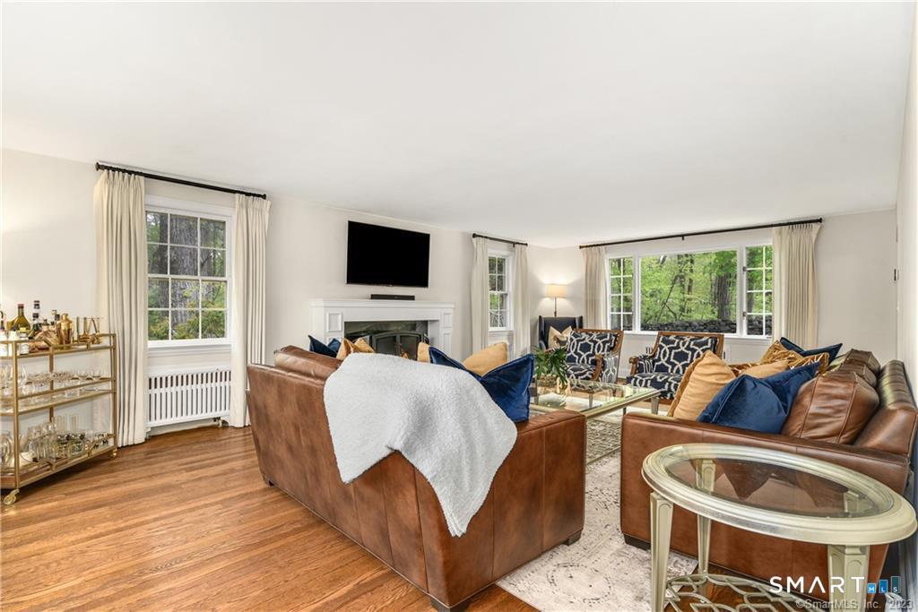 792 Smith Ridge Road New Canaan CT 06840