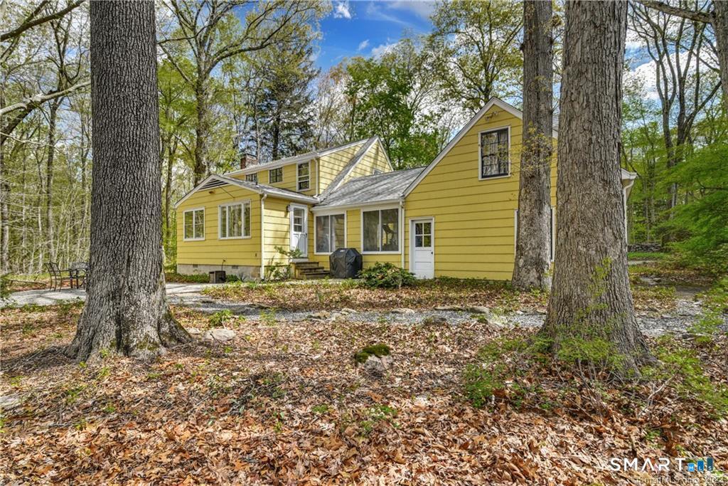 792 Smith Ridge Road New Canaan CT 06840
