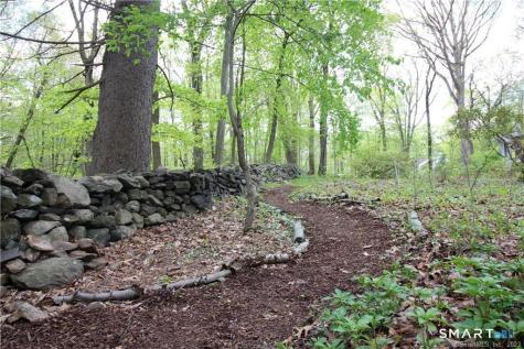 792 Smith Ridge Road New Canaan CT 06840