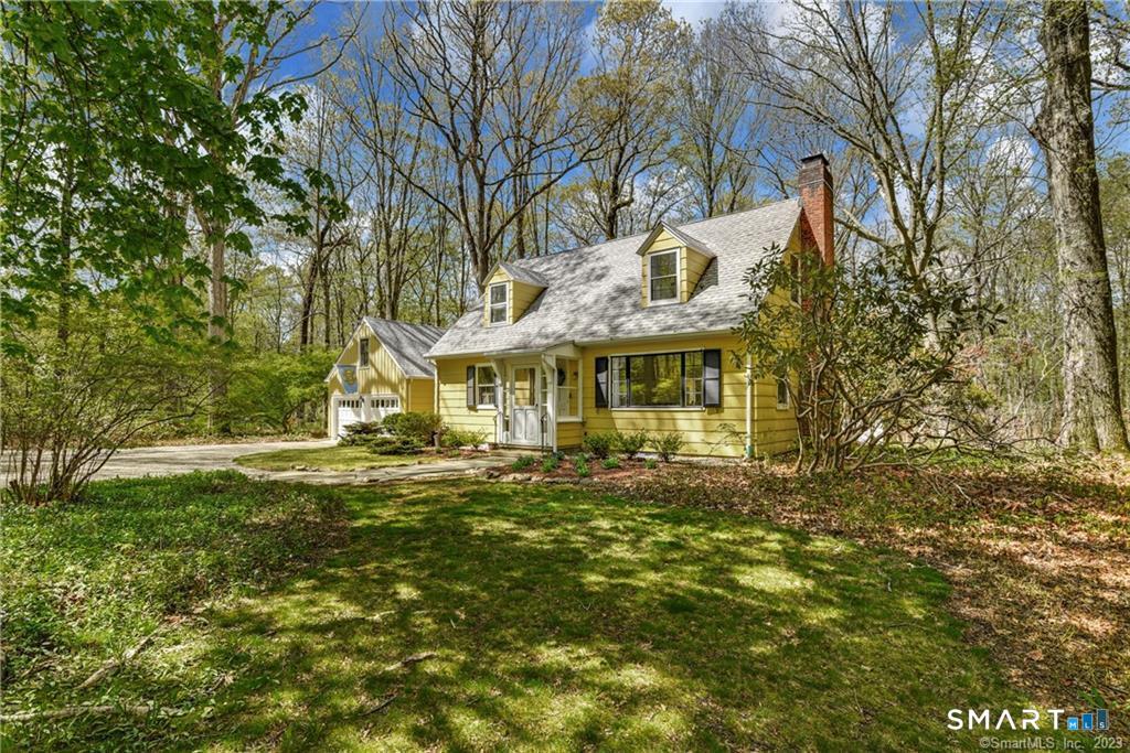 792 Smith Ridge Road New Canaan CT 06840