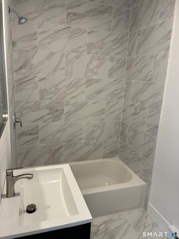16 Vermont 3rd Floor Street Waterbury CT 06704