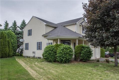 47 Pepper Bush Lane Newington CT 06111