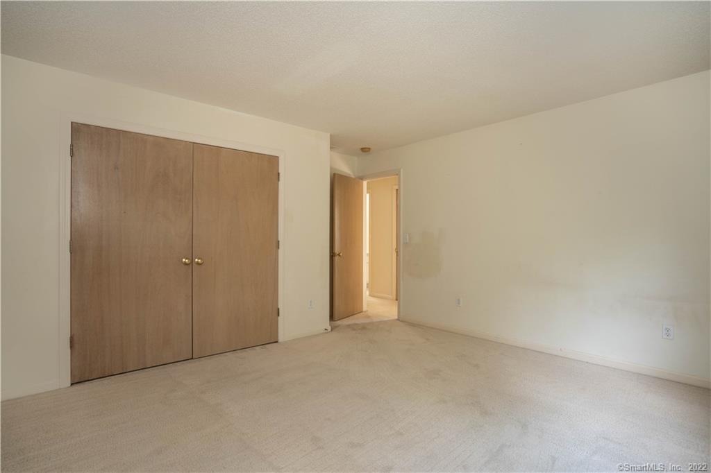 47 Pepper Bush Lane Newington CT 06111