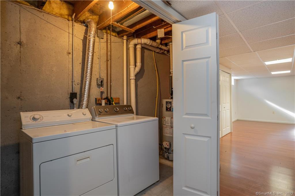 47 Pepper Bush Lane Newington CT 06111