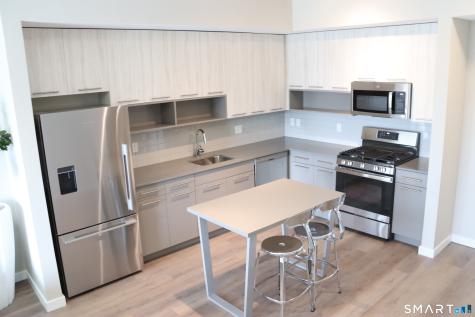 880 Pacific Street Stamford CT 06902