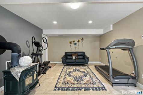 71 Blackberry Drive Stamford CT 06903