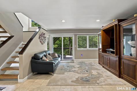 71 Blackberry Drive Stamford CT 06903