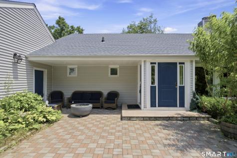 71 Blackberry Drive Stamford CT 06903