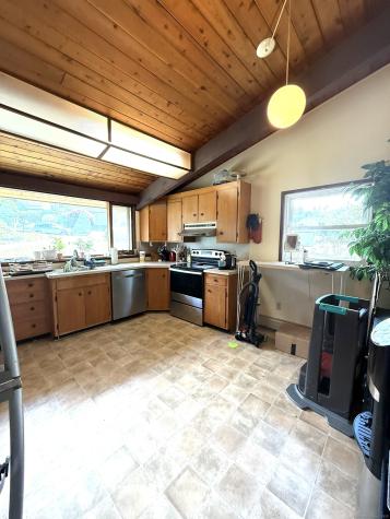 117 Phoenix Drive Groton CT 06340