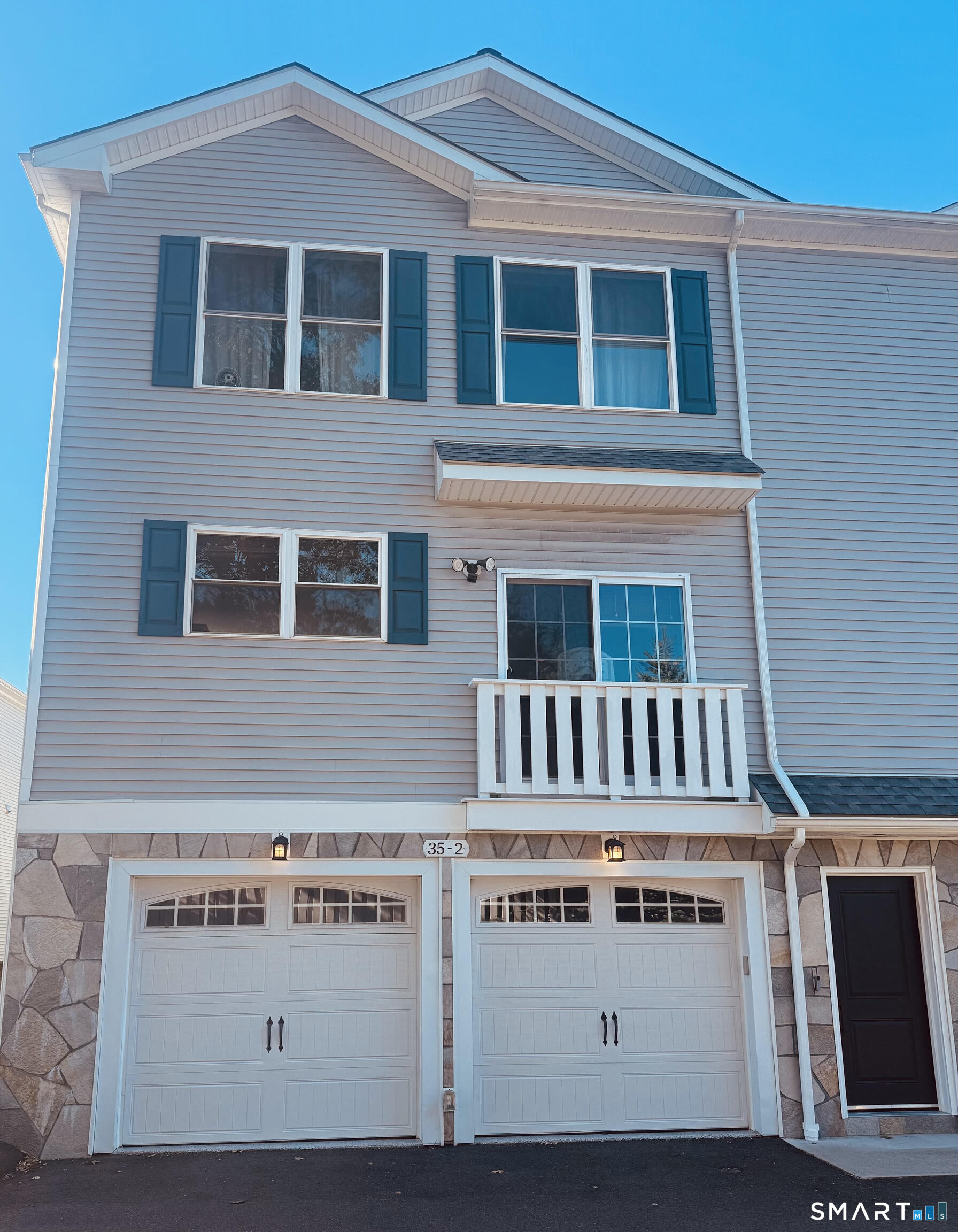 35 Terrace Place Stamford CT 06902