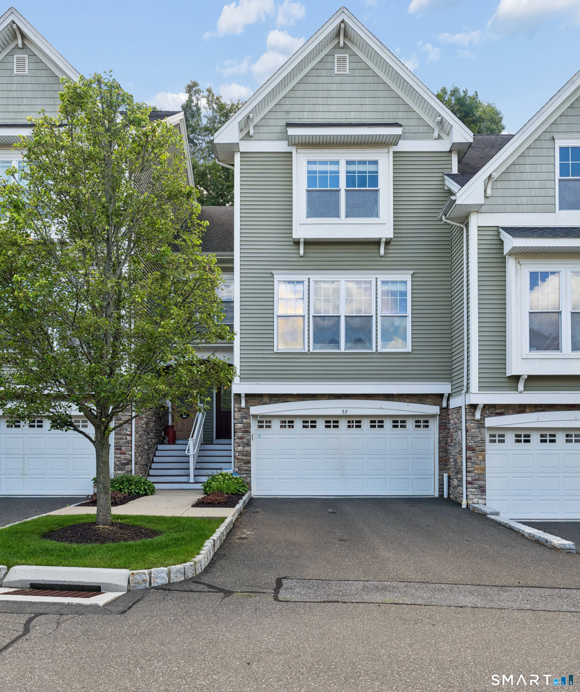 52 Lawrence Avenue Danbury CT 06810