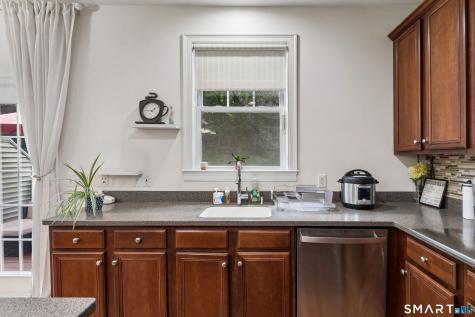 52 Lawrence Avenue Danbury CT 06810