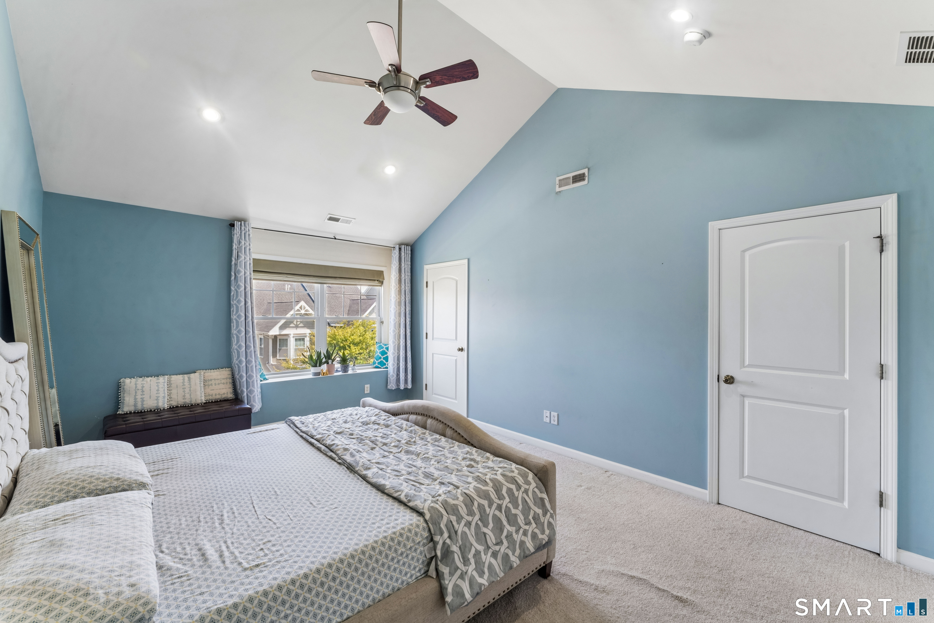 52 Lawrence Avenue Danbury CT 06810