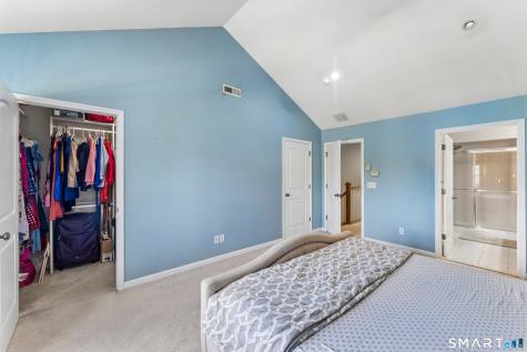 52 Lawrence Avenue Danbury CT 06810