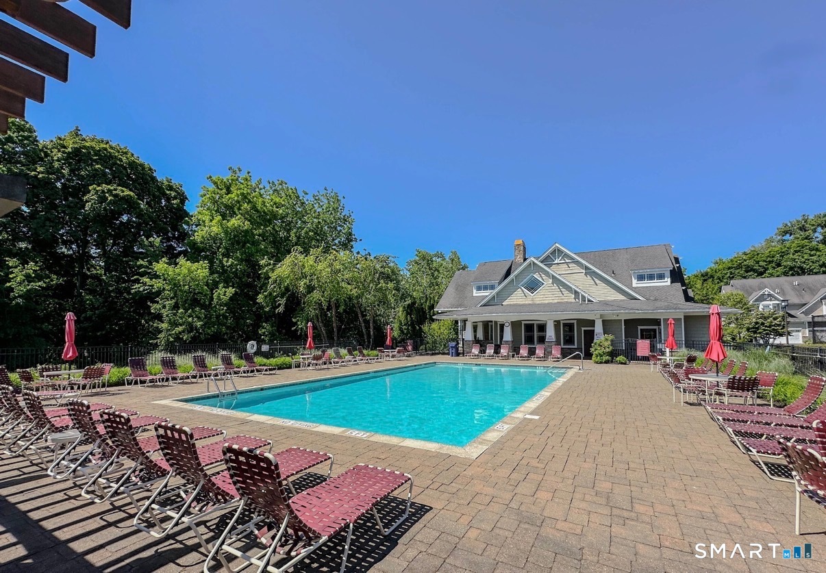 52 Lawrence Avenue Danbury CT 06810