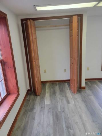 1 Barristers Court Meriden CT 06451