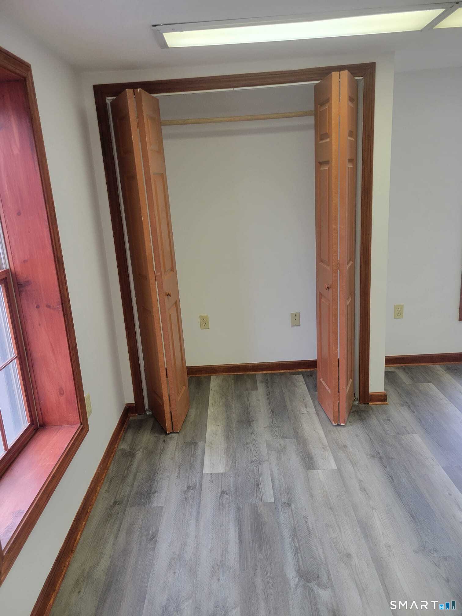 1 Barristers Court Meriden CT 06451
