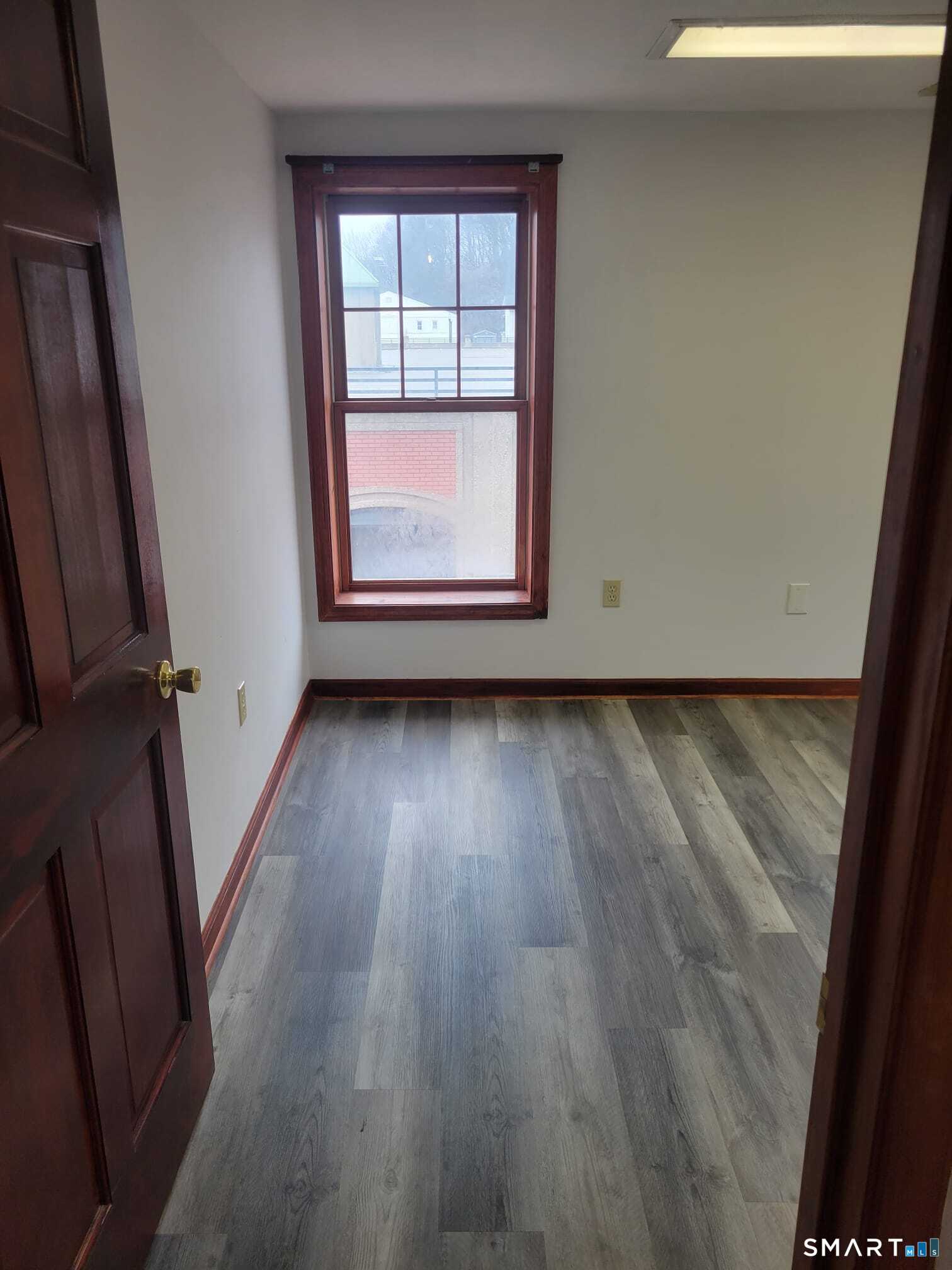 1 Barristers Court Meriden CT 06451