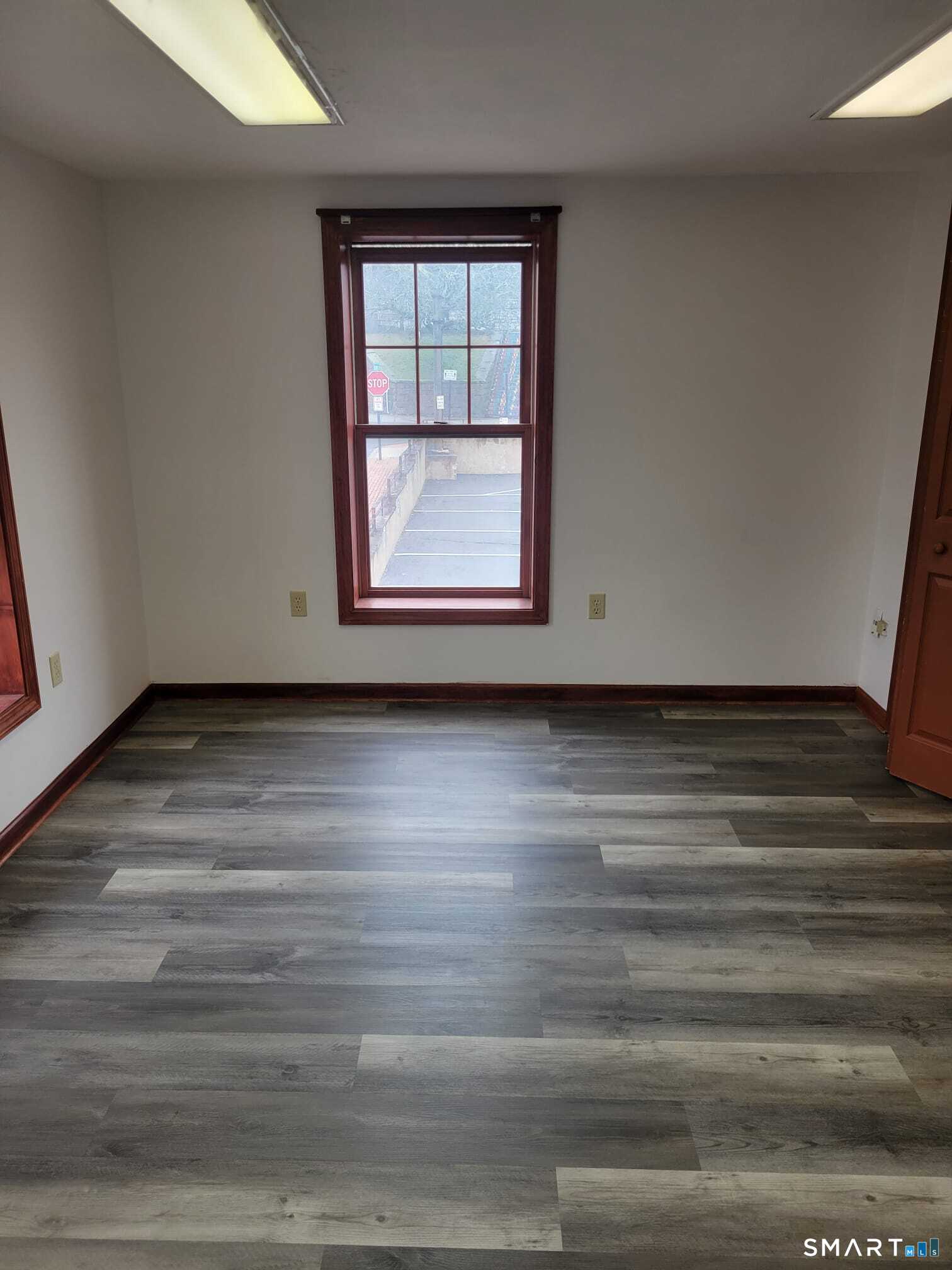 1 Barristers Court Meriden CT 06451