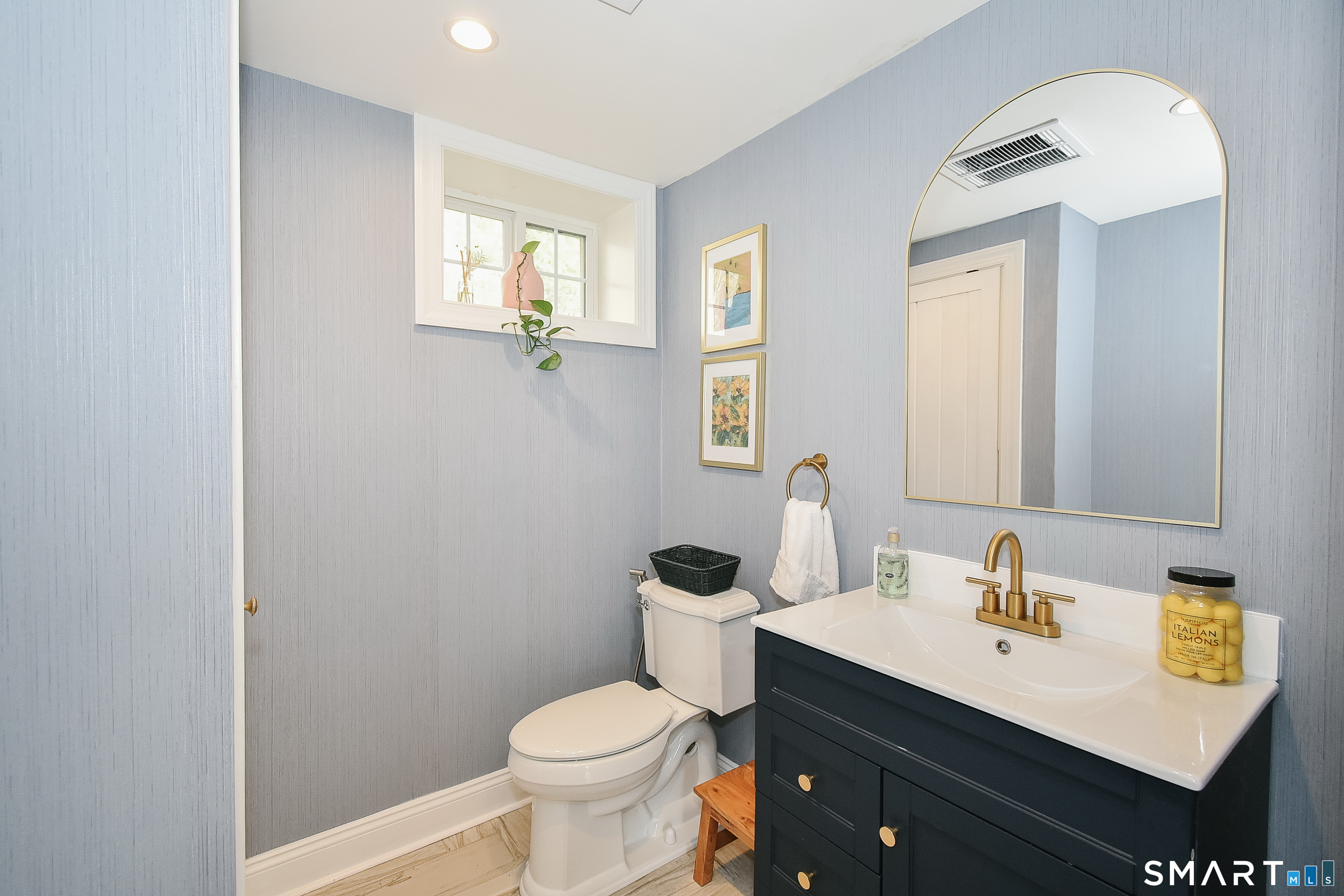 50 1/2 Mountain Spring Road Farmington CT 06032