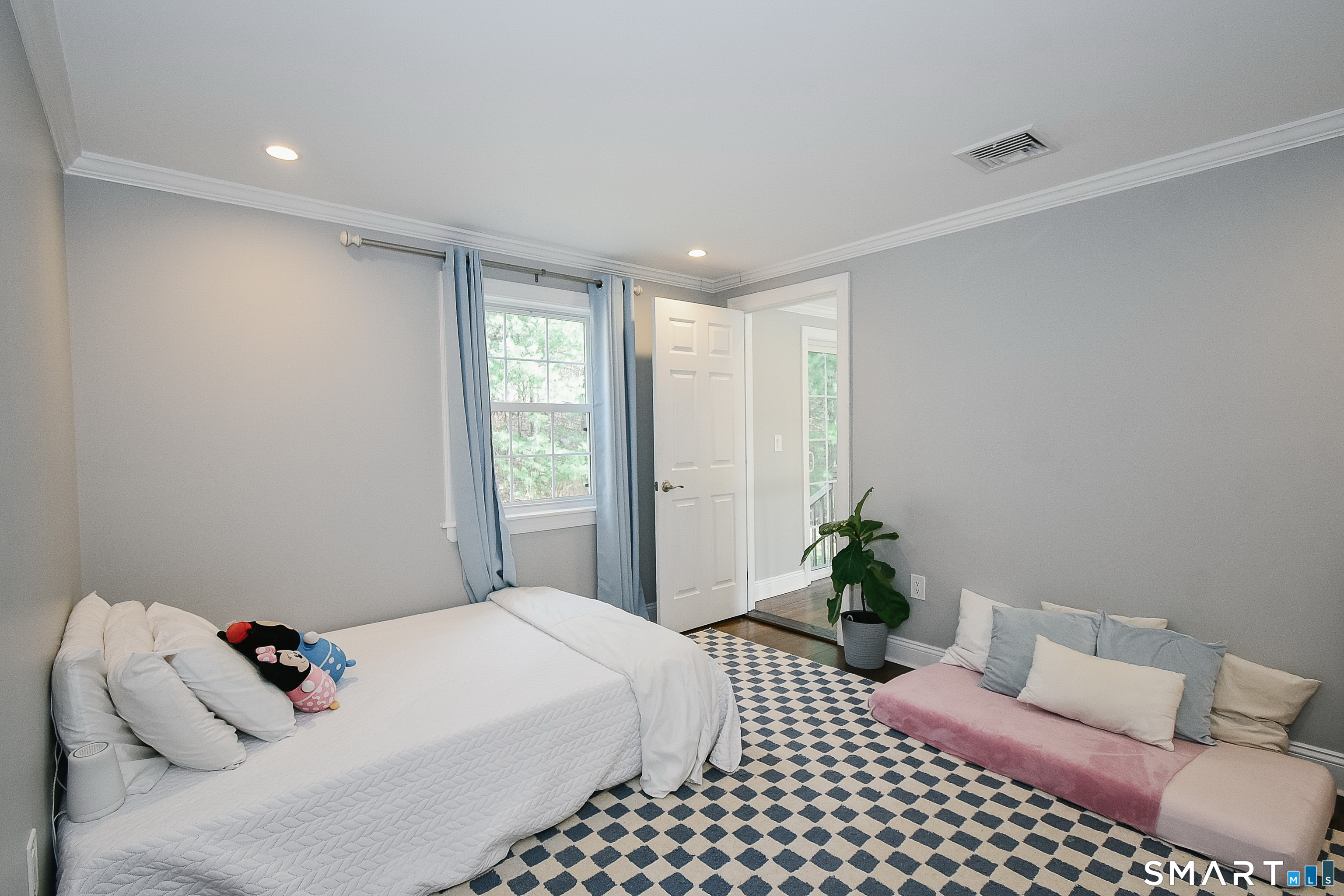50 1/2 Mountain Spring Road Farmington CT 06032