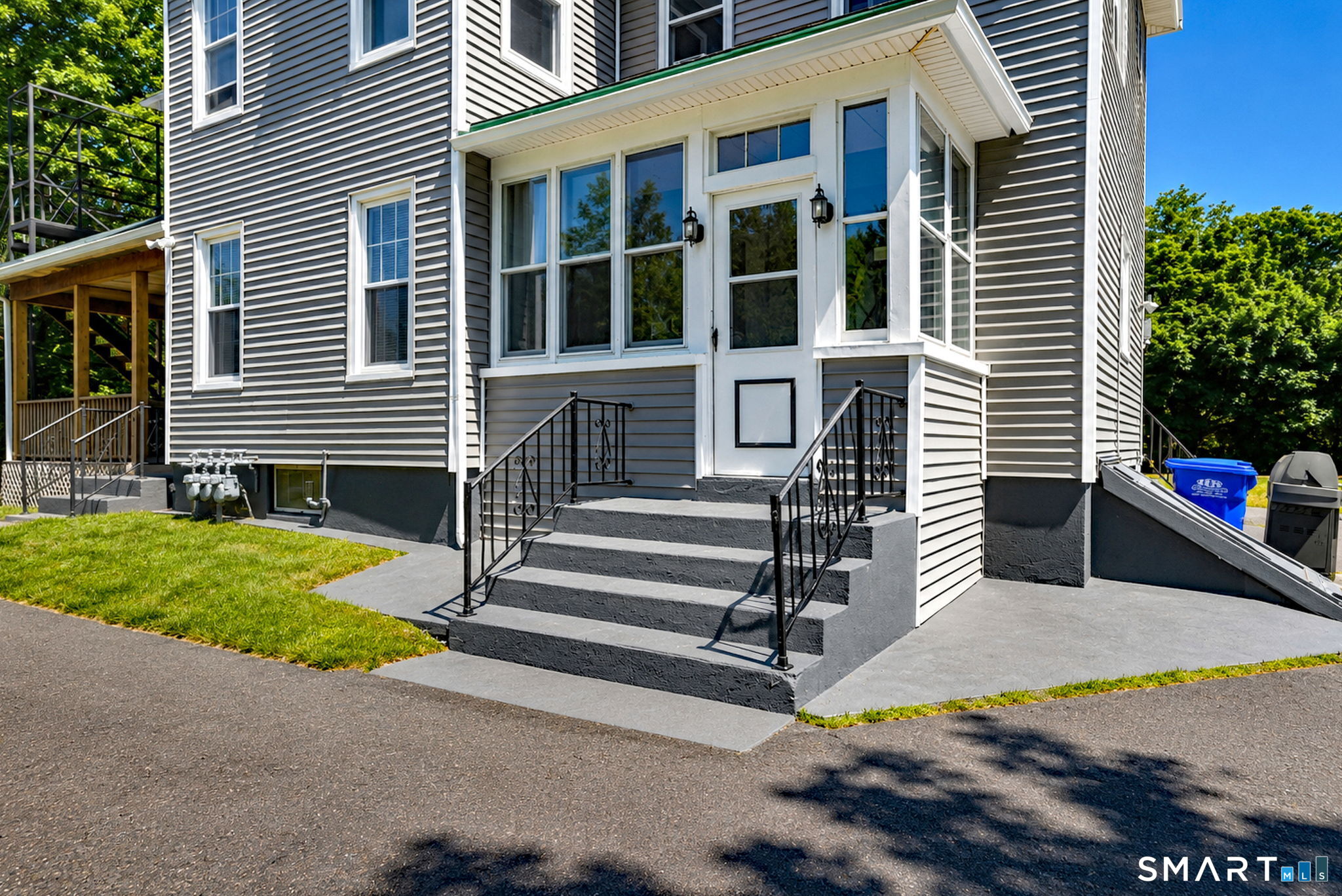 90 North Turnpike Road Wallingford CT 06492