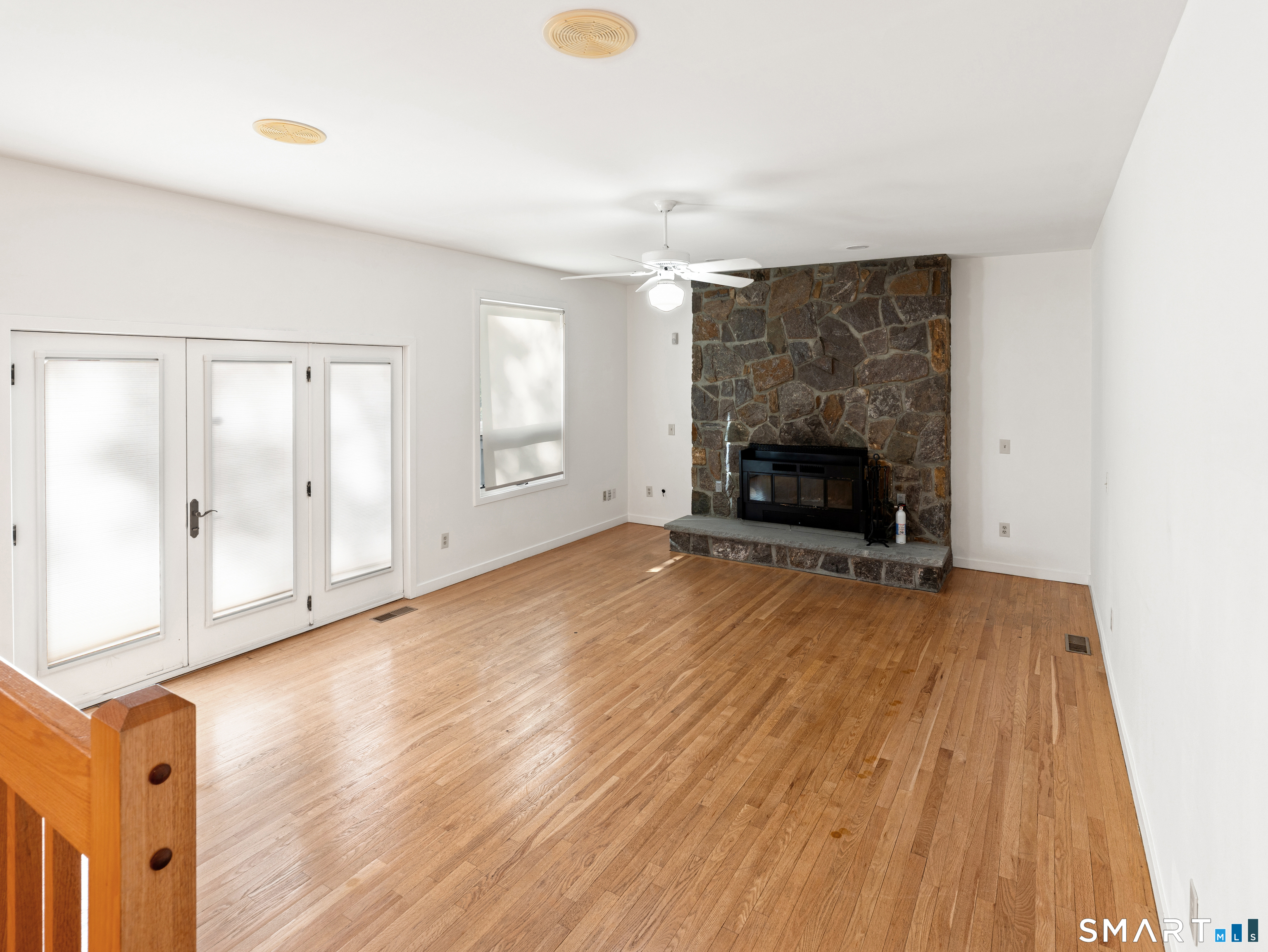 8 Sierra Way Danbury CT 06810