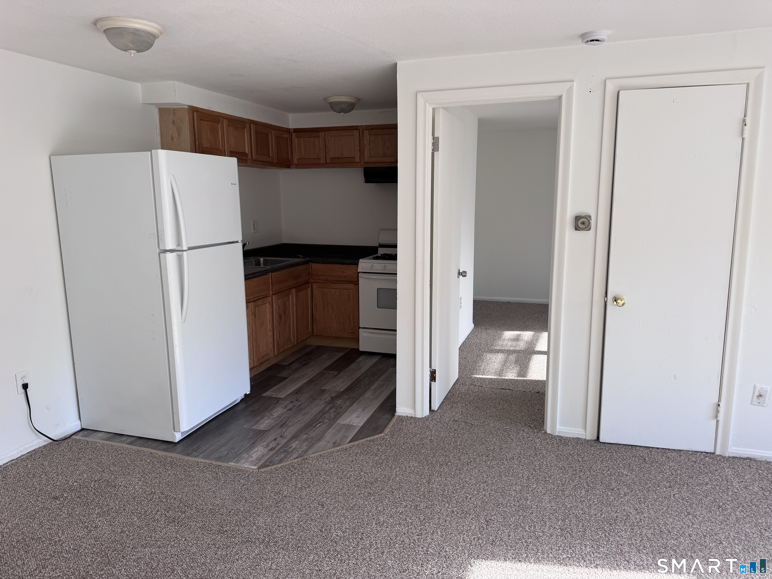 544 Tolland Street East Hartford CT 06108