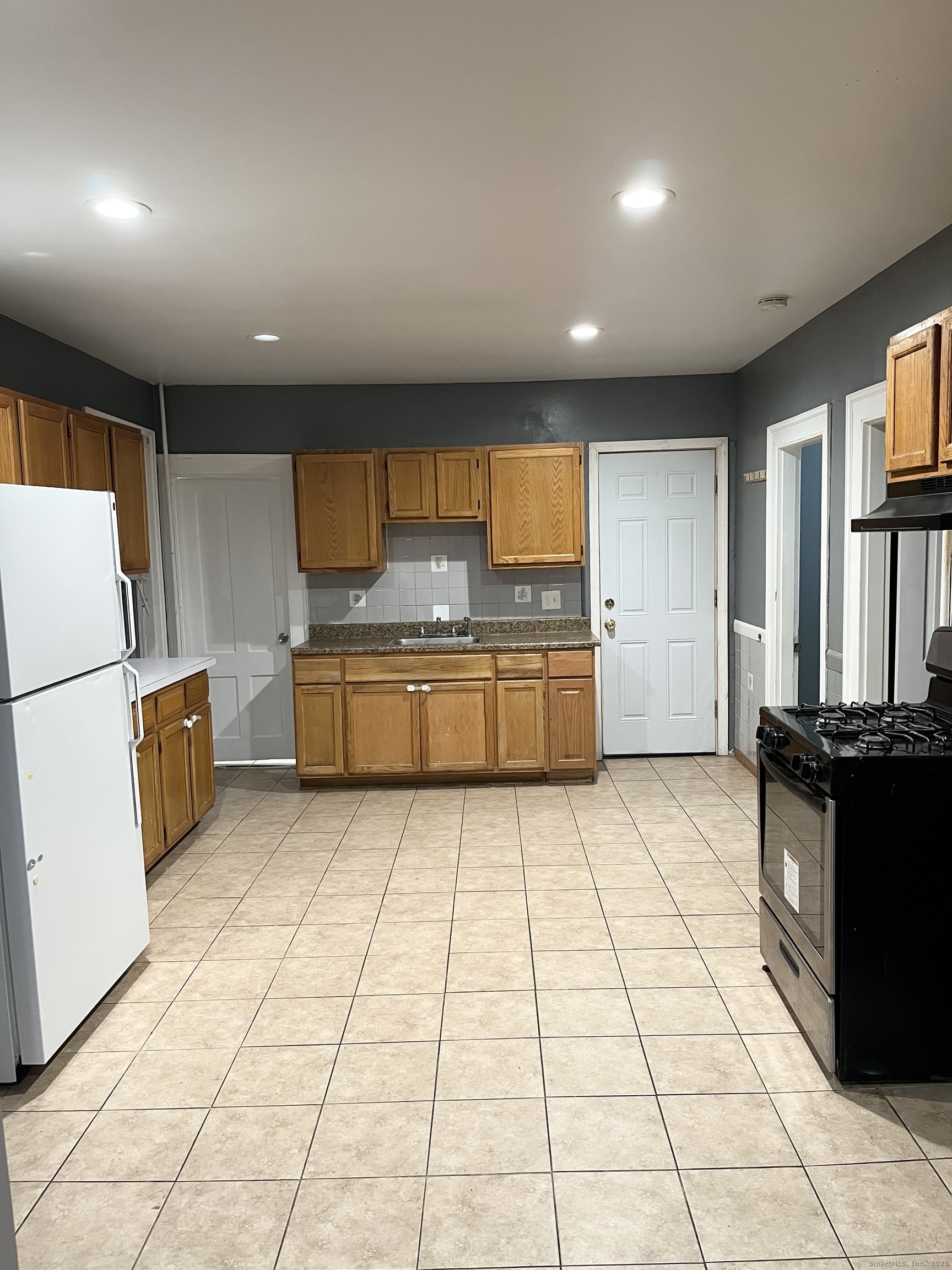 60 South Whitney Street Hartford CT 06106