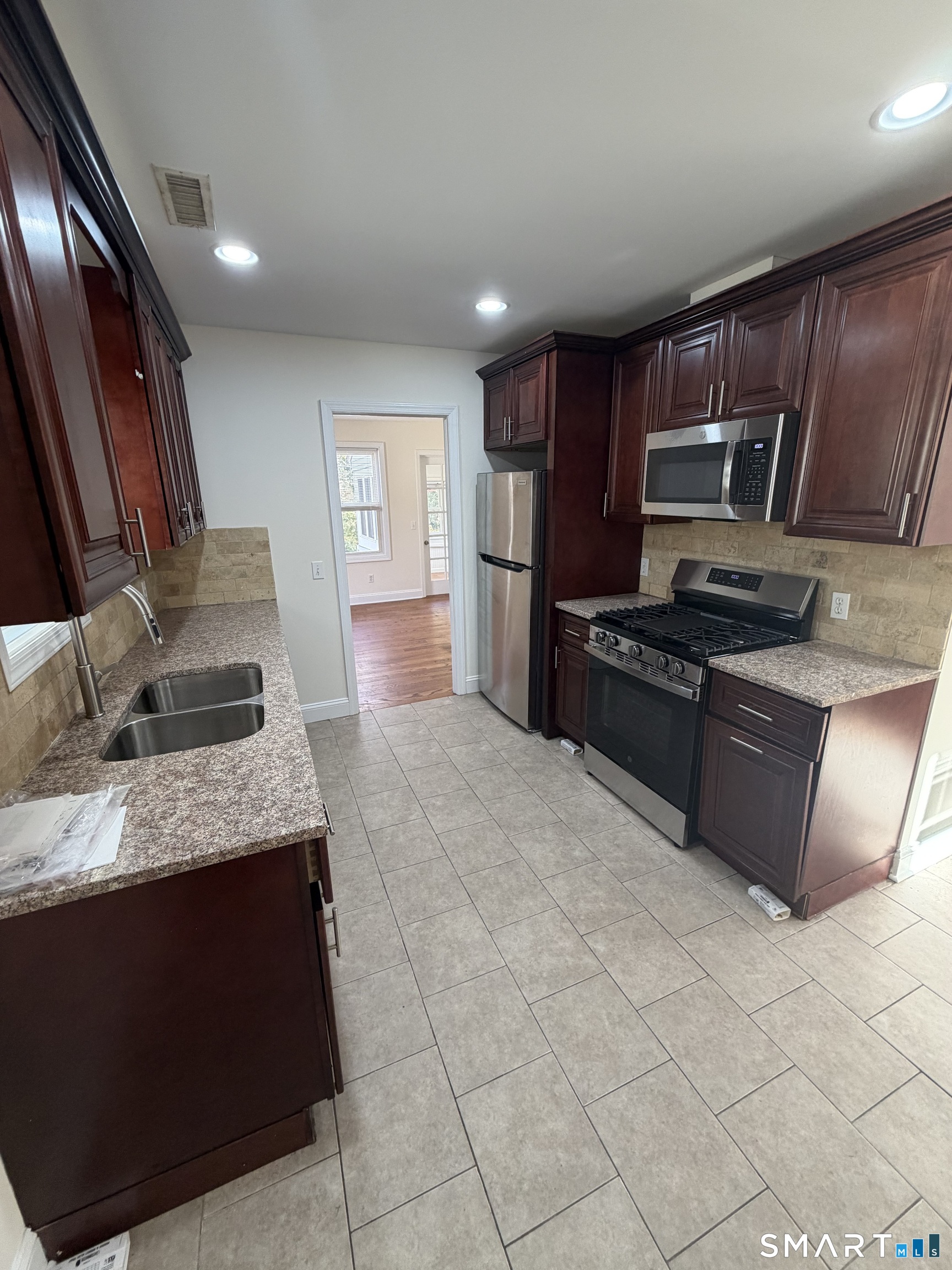 64 Mulberry Street Stamford CT 06907