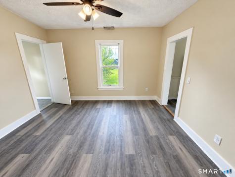 7 Rockwood Avenue Ansonia CT 06401
