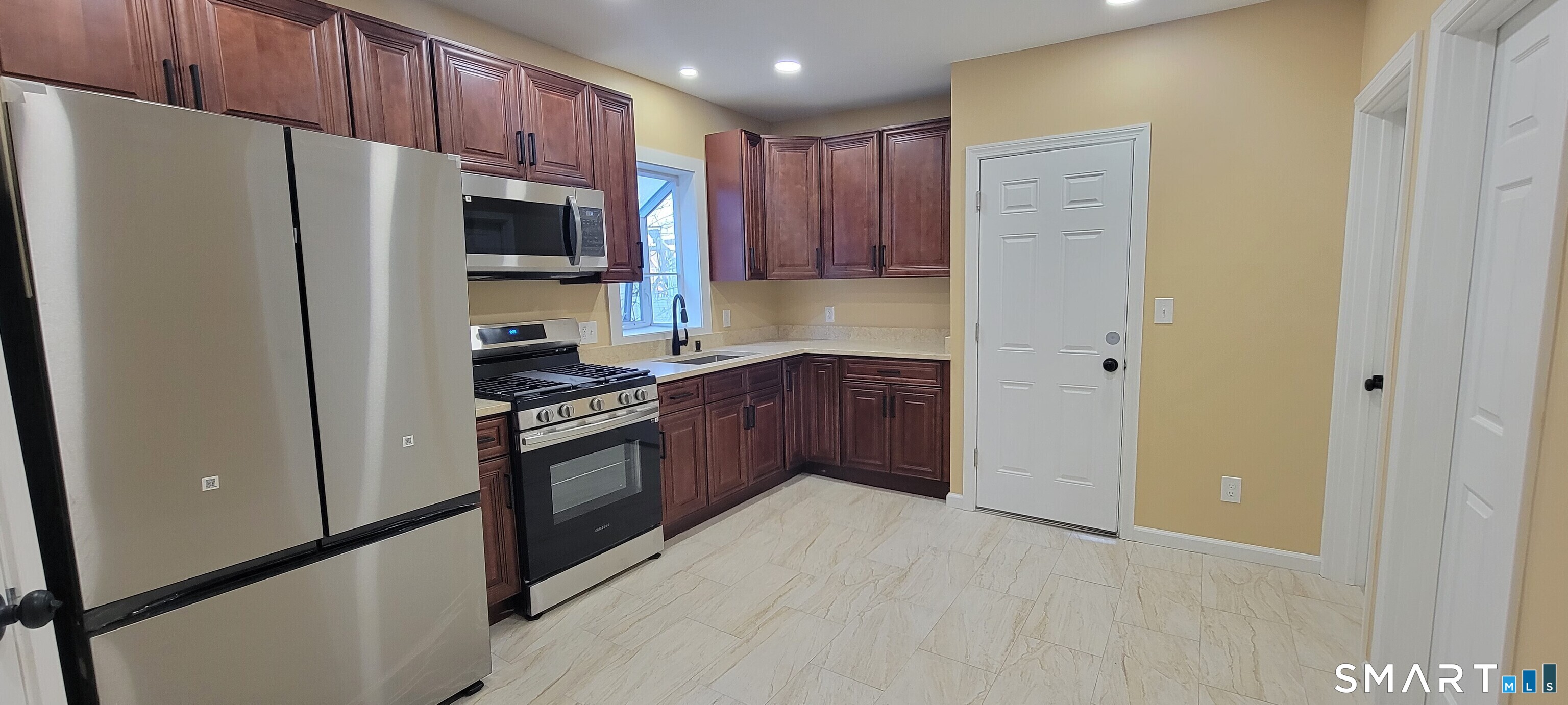 600 Norman Street Bridgeport CT 06605