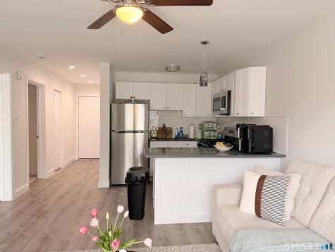 1085-4 Whalley Avenue New Haven CT 06515