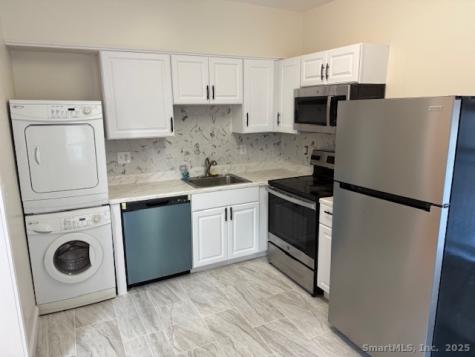 211 Knickerbocker Avenue Stamford CT 06907
