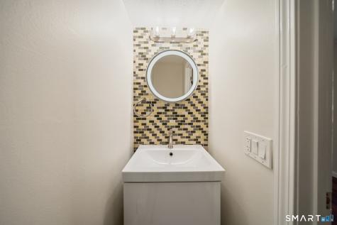 232 Oakville Avenue Waterbury CT 06708