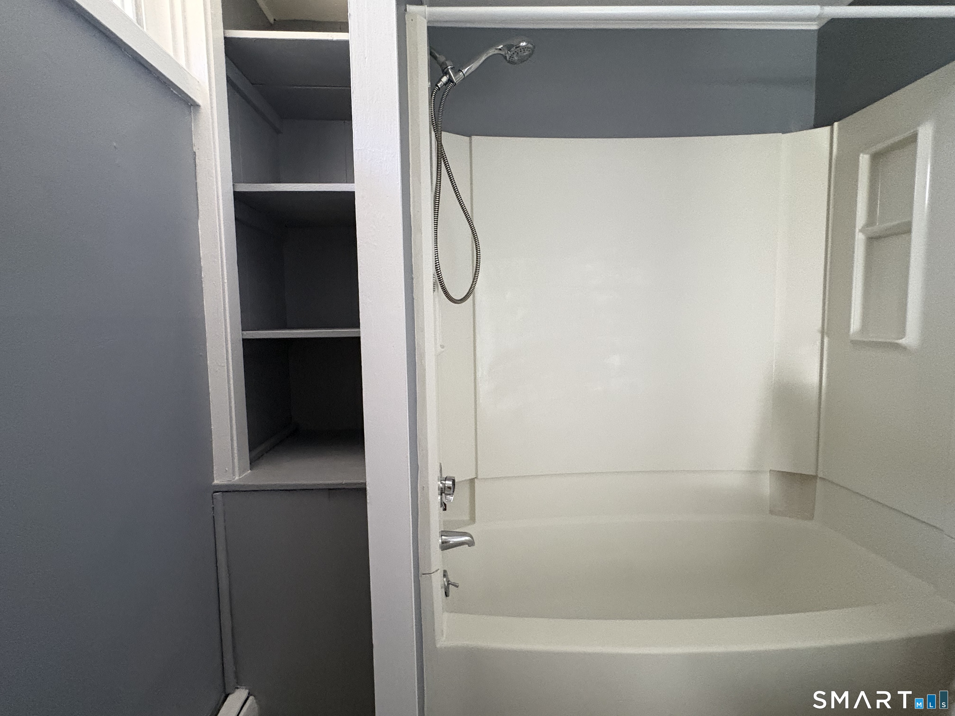31-35 Warwick Street Middletown CT 06457