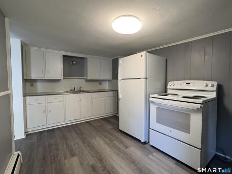 31-35 Warwick Street Middletown CT 06457