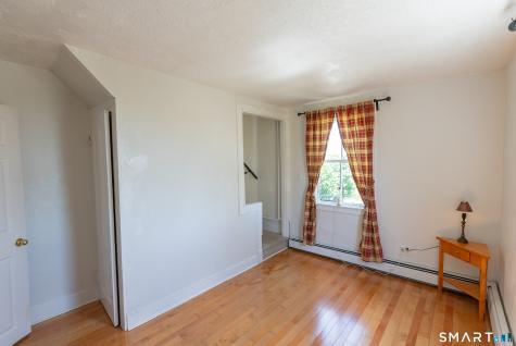 236 Hempstead Street New London CT 06320