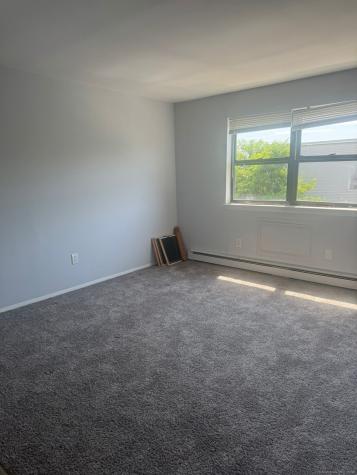 217 Hollister Avenue Bridgeport CT 06607