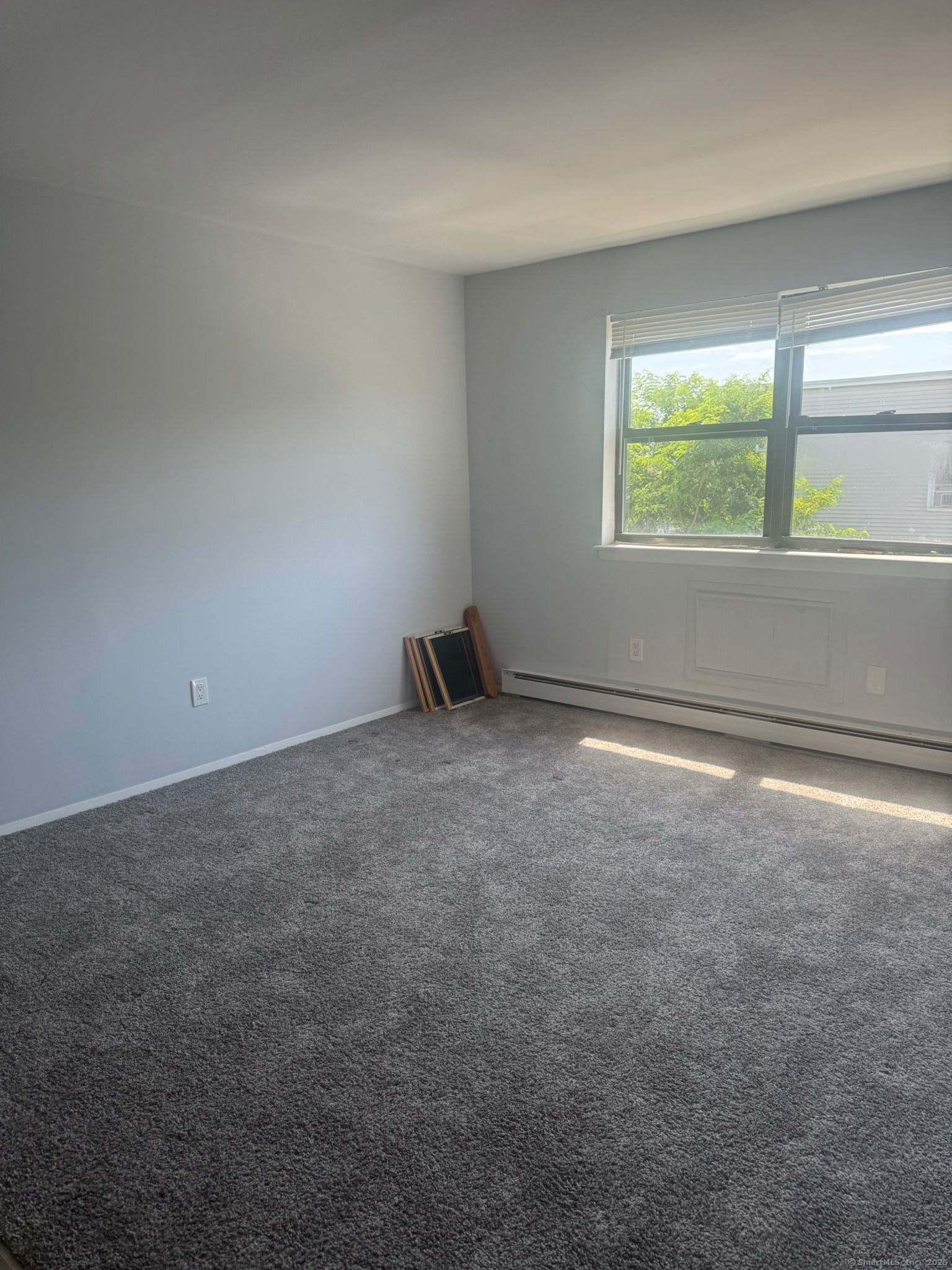 217 Hollister Avenue Bridgeport CT 06607