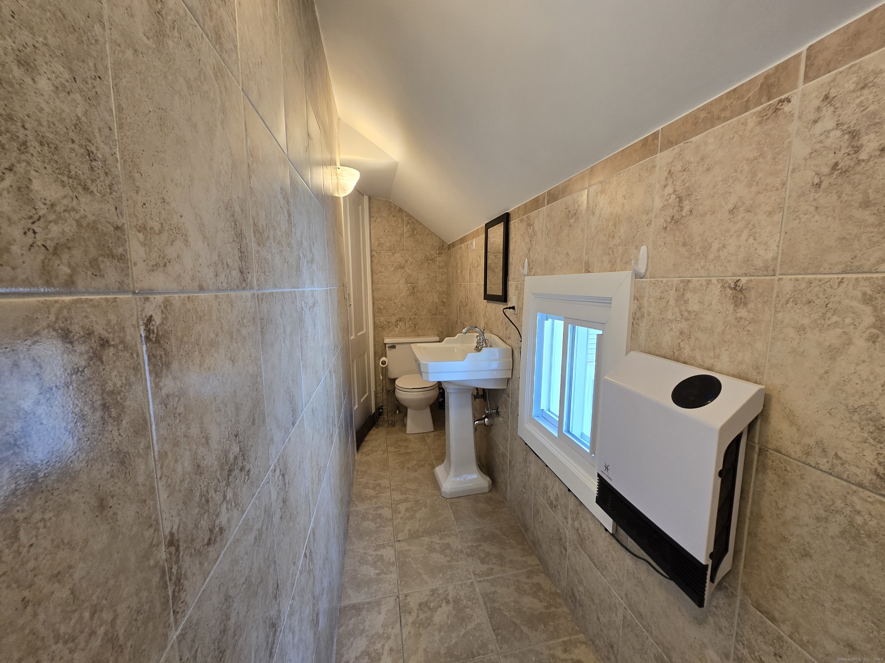 85A Maple Street Killingly CT 06239