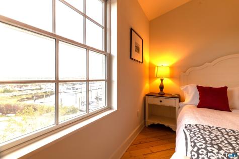 60 Willow Street Stonington CT 06355