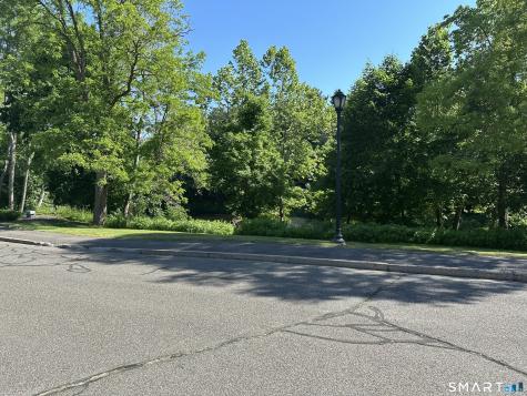 4 Bridge Street New Hartford CT 06057