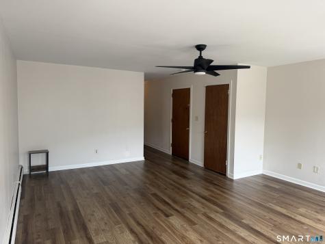 4 Bridge Street New Hartford CT 06057