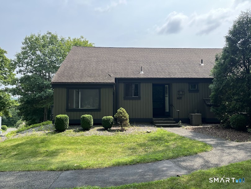 302 Heritage Village Southbury CT 06488
